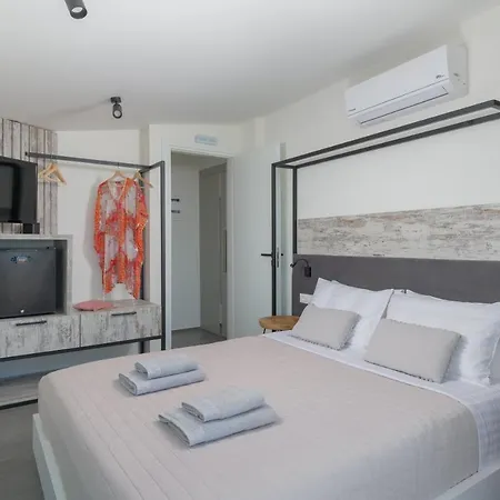 Albatross Beach Front Villas Γεννάδι Εξωτερικό φωτογραφία