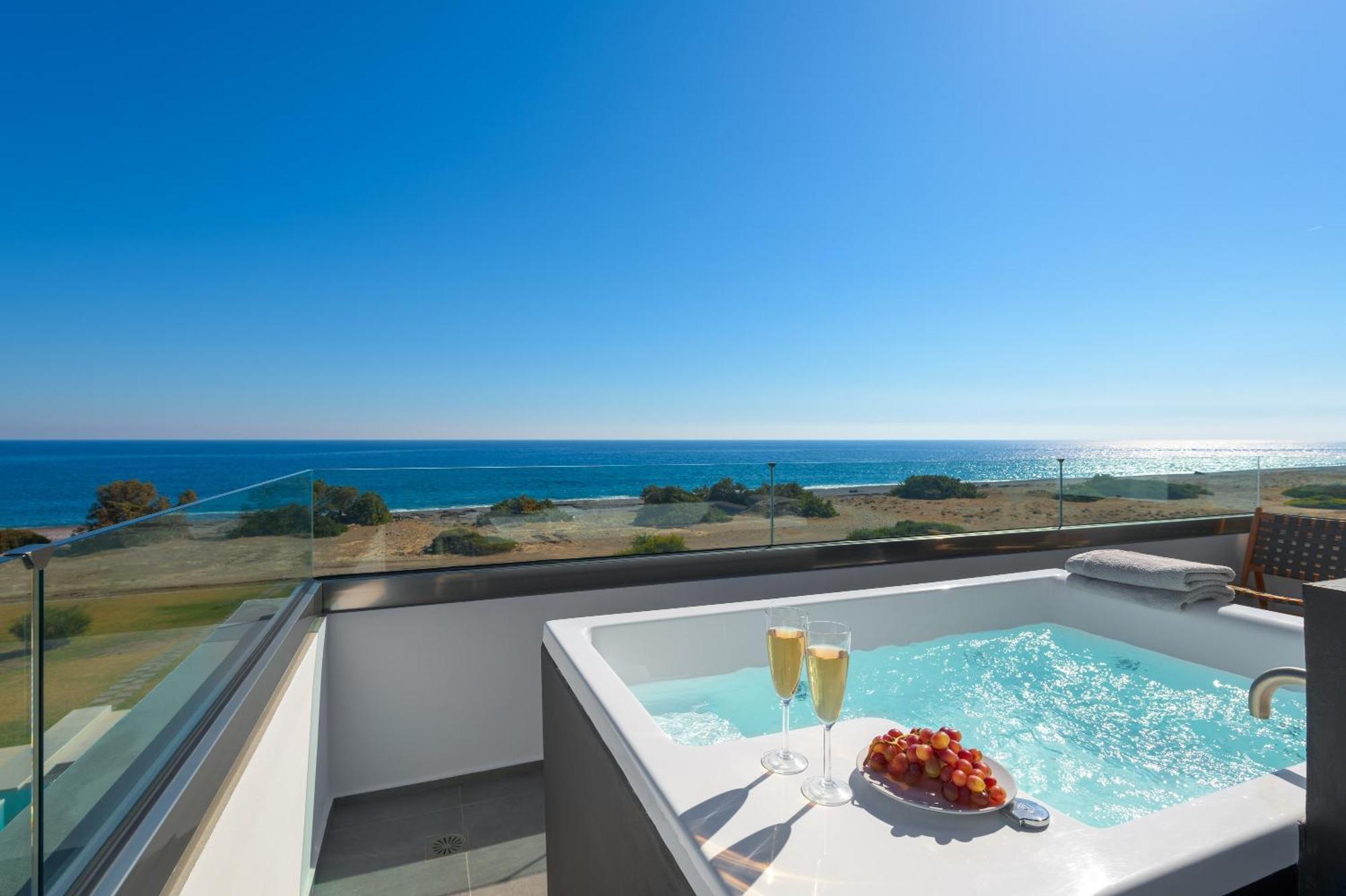 Albatross Beach Front Villas Villa Gennadi