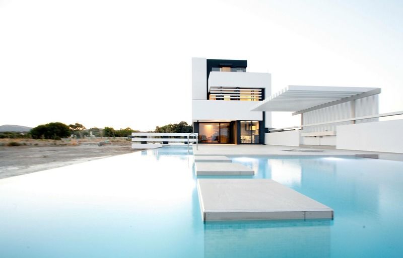 Albatross Beach Front Villas * Gennadi