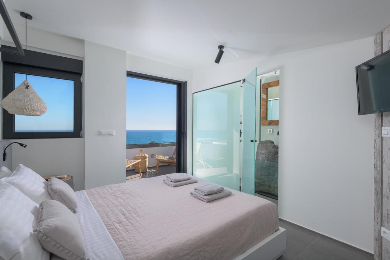 Albatross Beach Front Villas Villa *